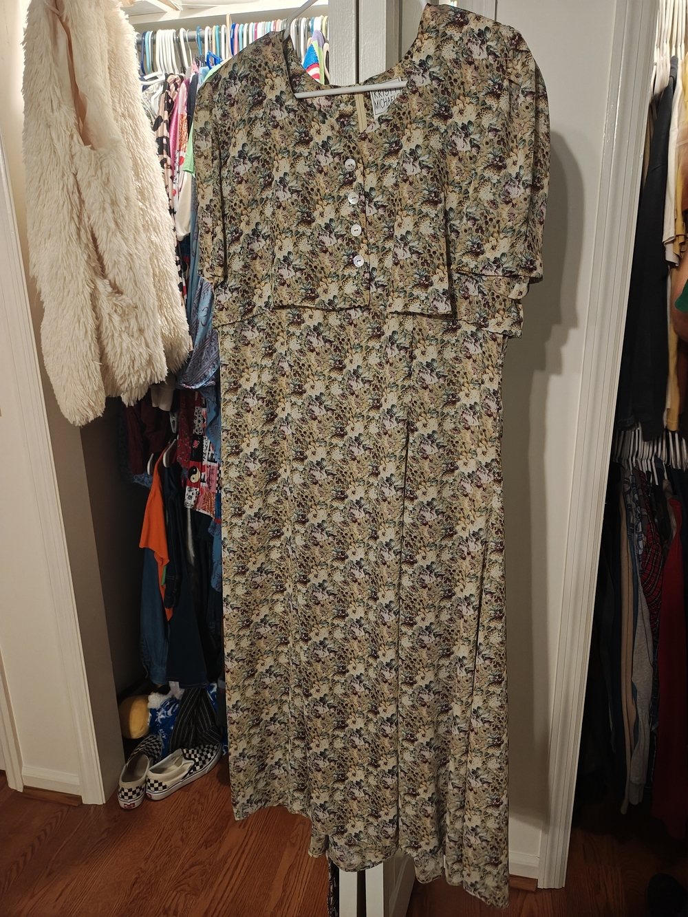 Kristy Michaels Vintage Button-Front Dress With Spring Floral Pattern
